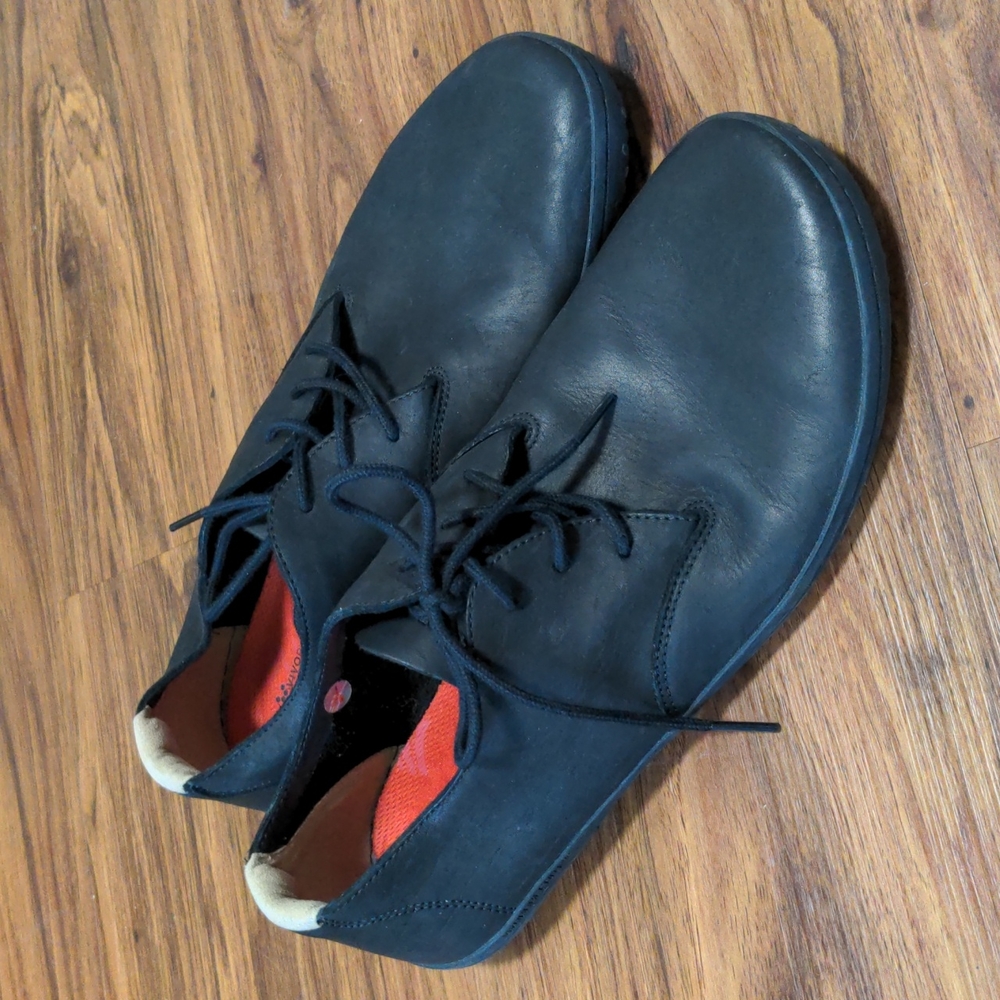Vivo Barefoot Men's Black Leather Shoe, size 46